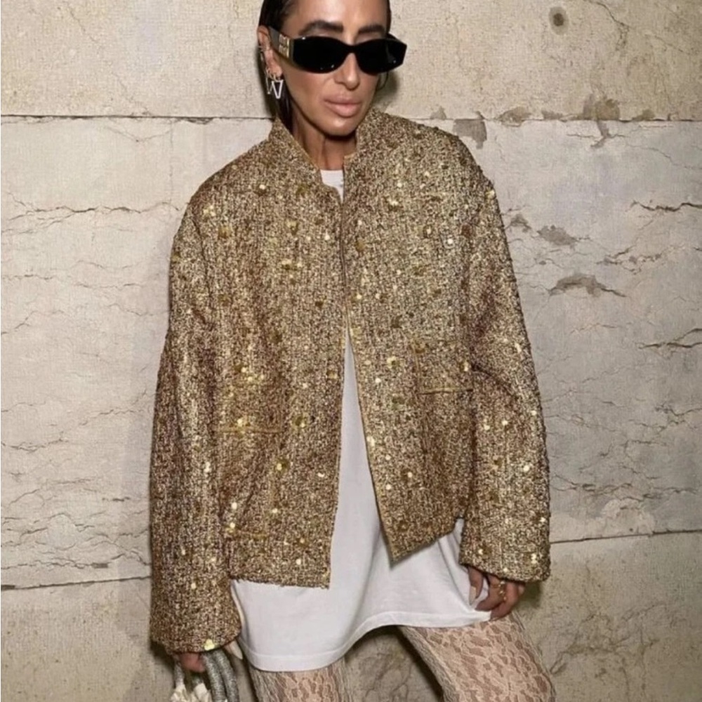 Zara Bloggers favorite! Elegant oversized Gold Women's Sequin Jacket - Picture 11 of 12